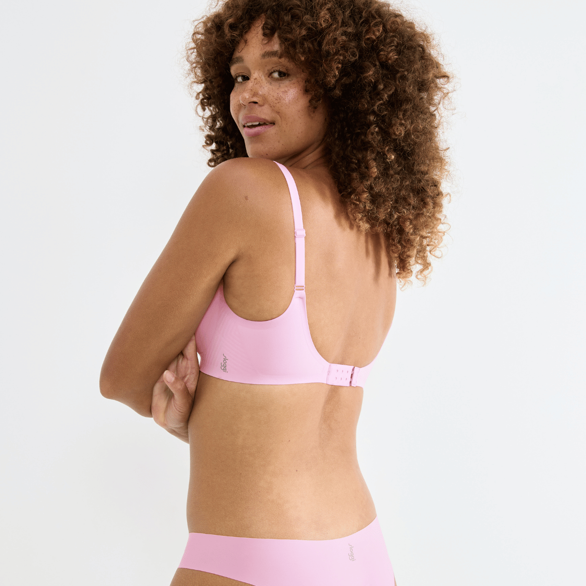 Sloggi Zero Feel 2.0 push-up BH, lyserød - 10226701 - 1588 - Floral Pink