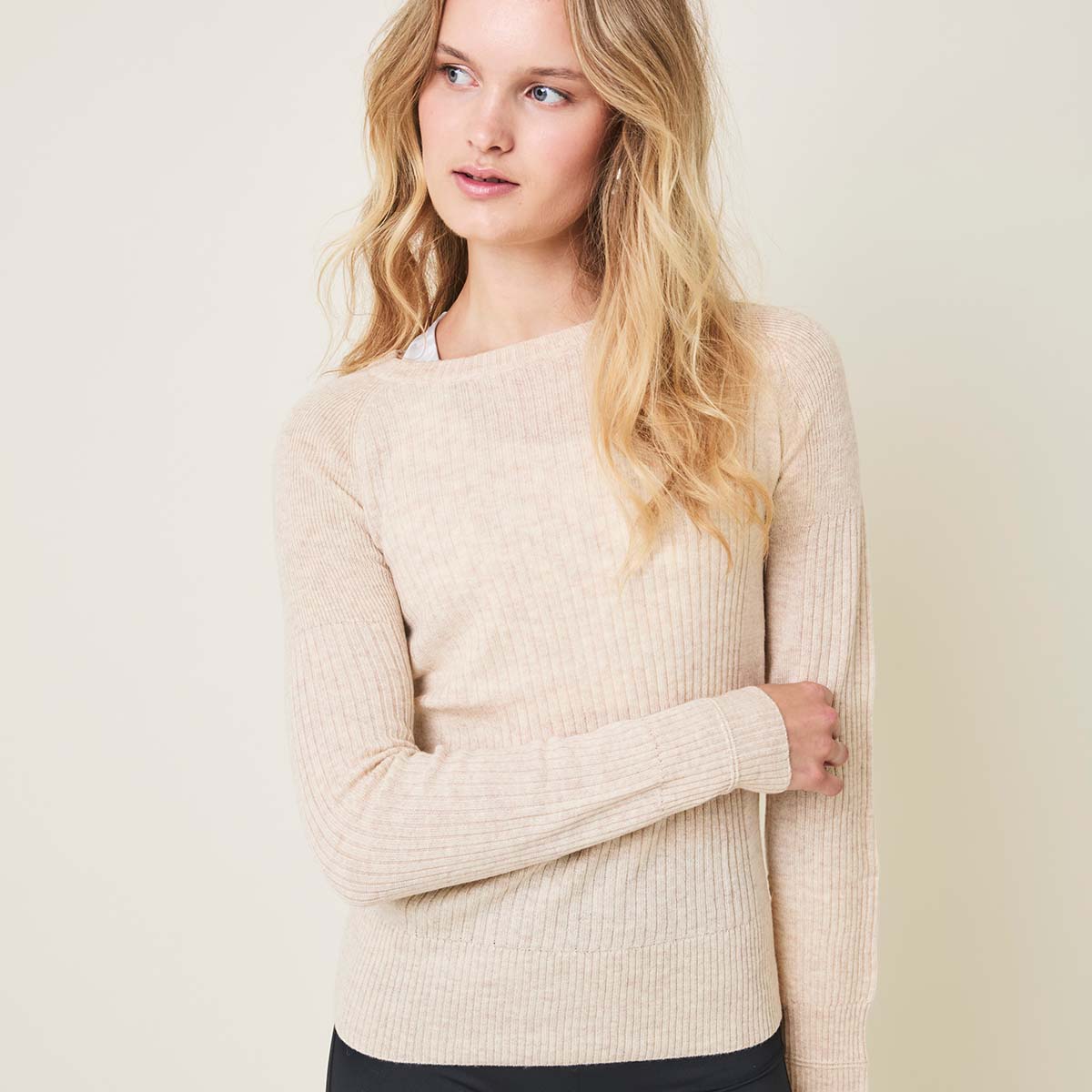 Copenhagen Cartel Aveline striktrøje, natural - 166061 - Sand - Shell