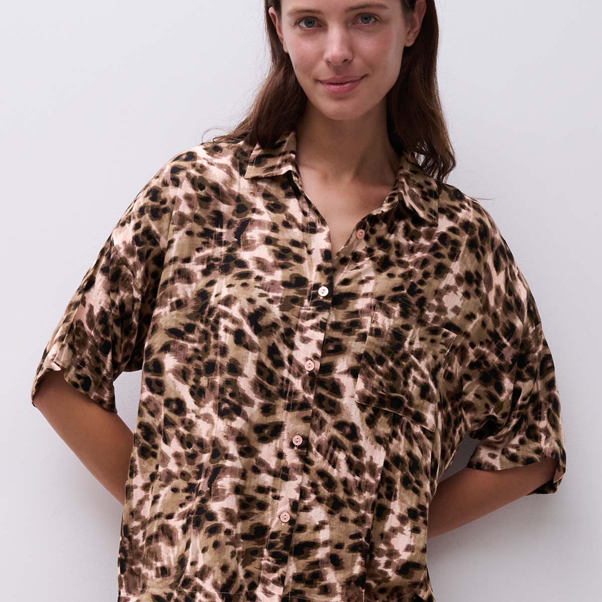 Femilet Layla top, leopard - FNAGJ5 - D89 - Acorn Leo