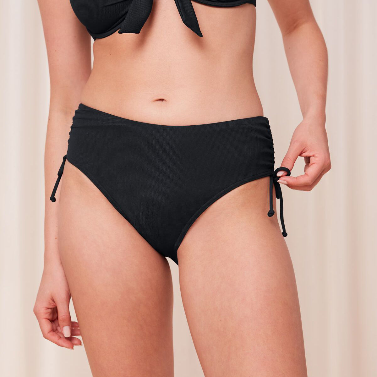 Triumph Summer Glow - Black - 10214533-0004