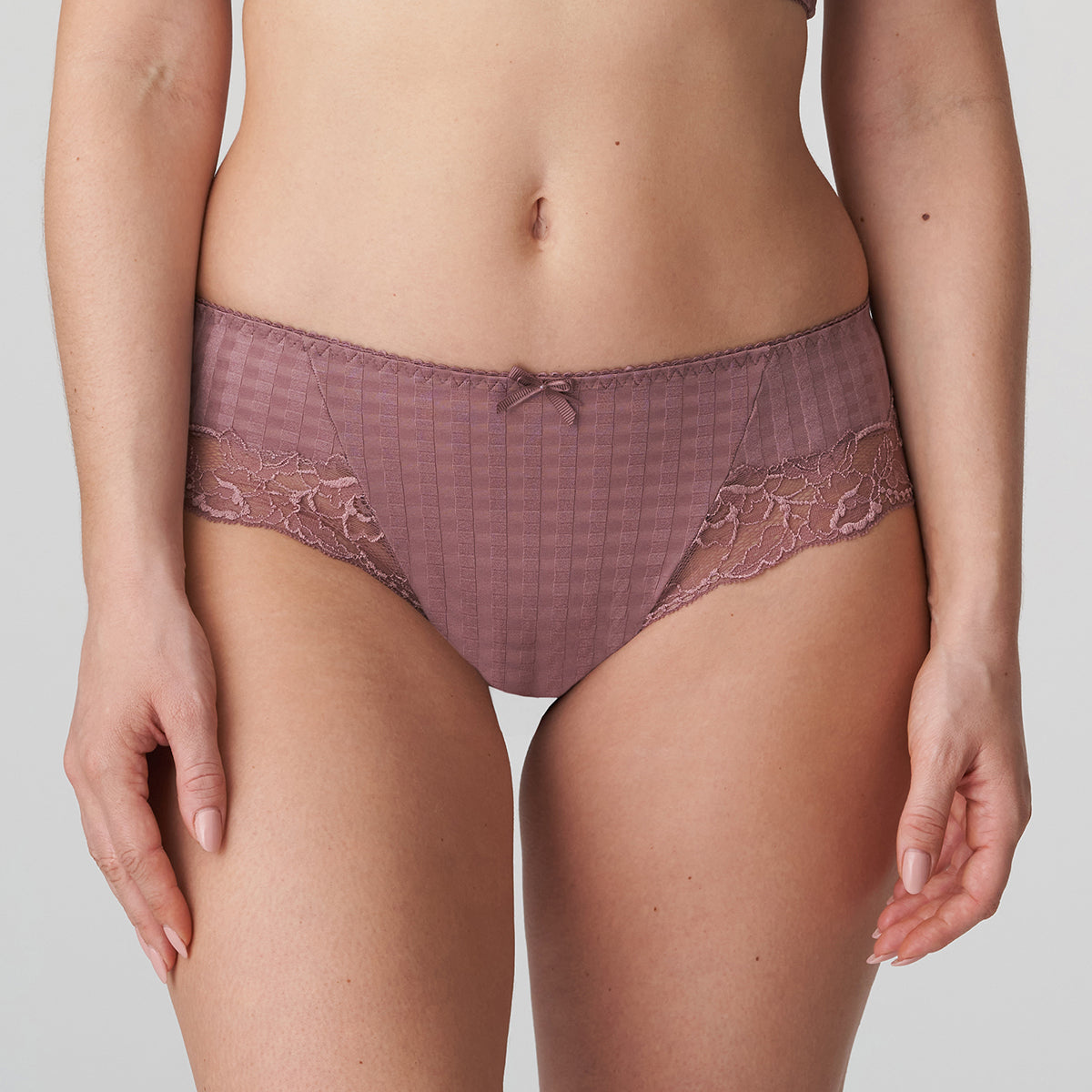 PrimaDonna Madison - Satin Taupe - 0562127-SAT