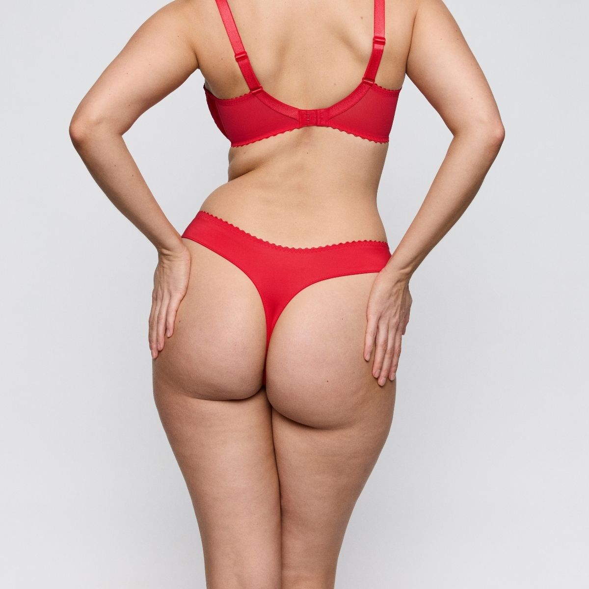 PrimaDonna Solisse g-streng, rød - 0663640 - TRR - True Red